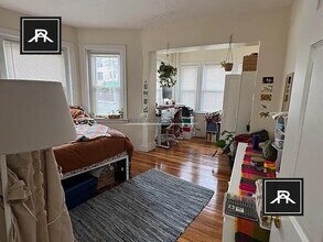 246 Kelton St in Boston, MA - Building Photo - Building Photo
