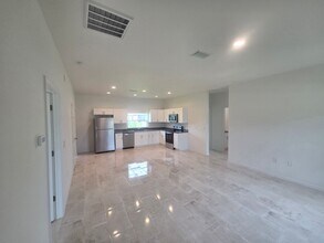 3812 25th St SW in Lehigh Acres, FL - Building Photo - Building Photo