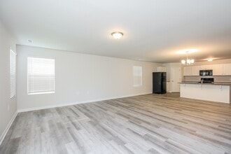 2933 Ember Brook Ct in Castle Hayne, NC - Building Photo - Building Photo