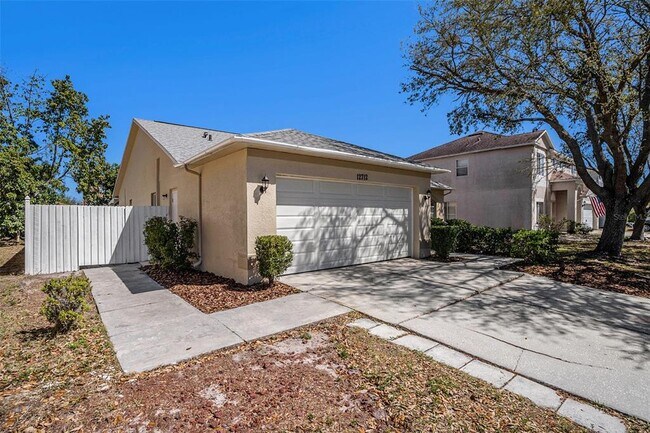 12712 Longcrest Dr in Riverview, FL - Building Photo - Building Photo