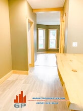 16 West St, Unit 3 in Barre, VT - Building Photo - Building Photo