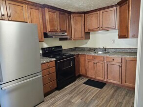 302 Alder St, Unit D in Myrtle Beach, SC - Foto de edificio - Building Photo