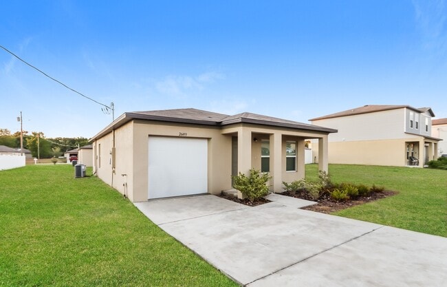 26493 Mary Ave in Brooksville, FL - Building Photo - Building Photo