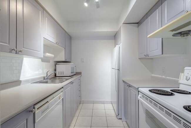 property at 256 Doris Ave