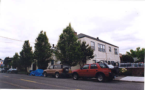 7320-7326 SE Milwaukie Ave in Portland, OR - Building Photo - Building Photo