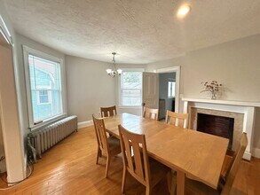 1601 Centre St in Newton, MA - Building Photo - Building Photo