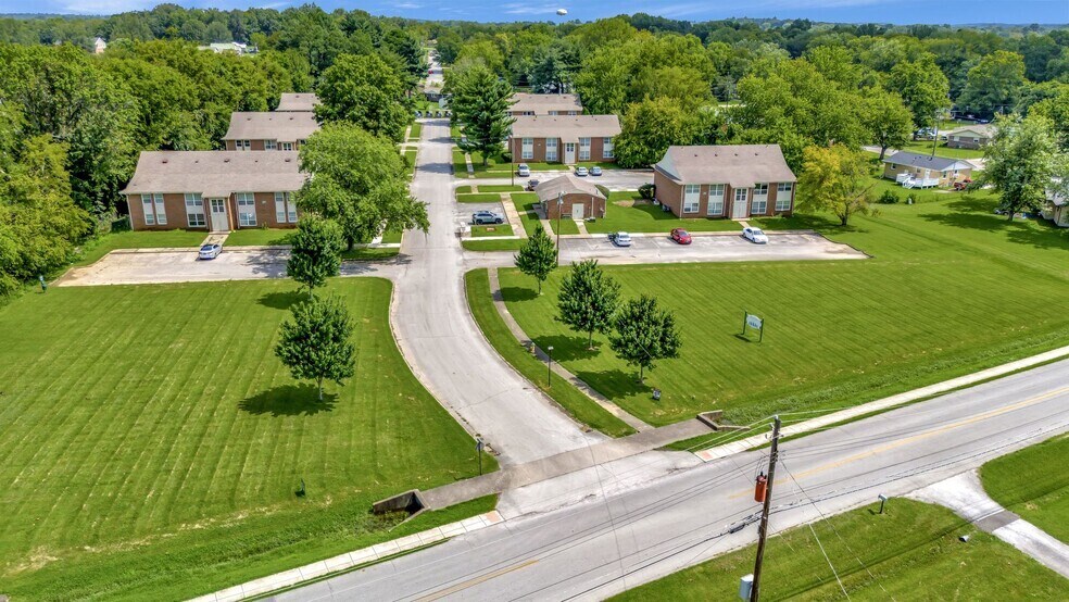 607 Park Ave in Hopkinsville, KY - Building Photo