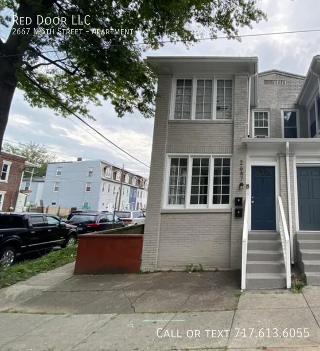 2667 N 6th St-Unit -Apartment 1 in Harrisburg, PA - Building Photo