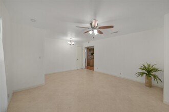 8415 Braesdale Ln in Houston, TX - Building Photo - Building Photo