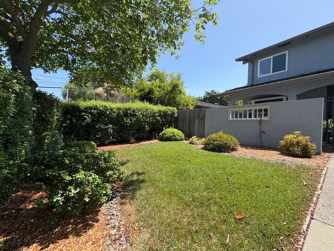 4288 Briarwood Way in Palo Alto, CA - Building Photo - Building Photo