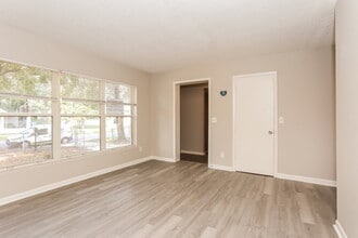 2434 Quail Ave in Jacksonville, FL - Building Photo - Building Photo