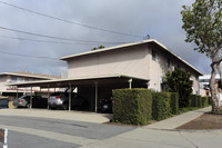 14946 Gagely Dr in La Mirada, CA - Foto de edificio - Building Photo