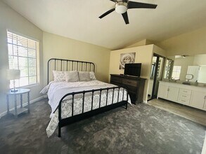 41120 Woodhaven Dr E in Palm Desert, CA - Building Photo - Building Photo