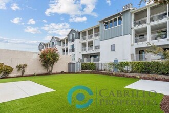 885 Home Ave in Carlsbad, CA - Building Photo - Building Photo