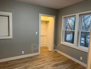 127-127 S Connor Ave in Joplin, MO - Building Photo - Building Photo