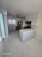 550 Washington Blvd in Hoffman Estates, IL - Building Photo - Building Photo