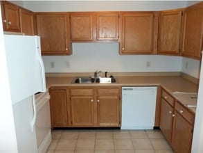 305 Lime Kiln Rd in South Burlington, VT - Building Photo - Building Photo