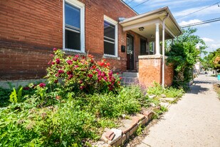 22 E Bayaud Ave in Denver, CO - Building Photo