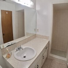 2504 Lake Rd in Killeen, TX - Building Photo - Building Photo