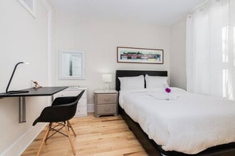 926 Rue Saint-Philippe in Montréal, QC - Building Photo - Building Photo