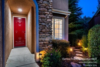 3705 Abby Ct in Rocklin, CA - Building Photo - Building Photo