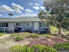 28948 Goetz Rd in Canyon Lake, CA - Building Photo