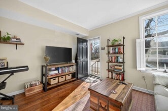 921 Oronoco St in Alexandria, VA - Building Photo - Building Photo