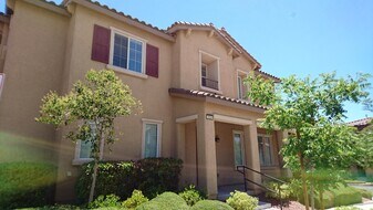 2024 Hollywell St in Las Vegas, NV - Building Photo