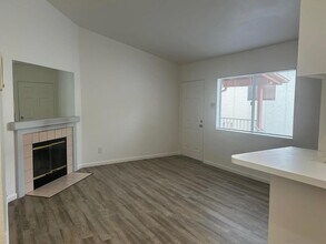 3934 Hamilton St, Unit 4 in San Diego, CA - Building Photo - Building Photo