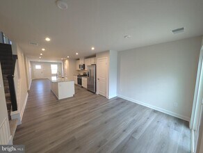 114 RED LION Ct in Atco, NJ - Building Photo - Building Photo