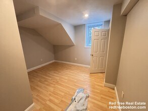 10 Strathmore Rd in Brookline, MA - Building Photo - Building Photo