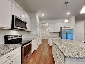 3041 Greenmont Cir in Belmont, NC - Building Photo - Building Photo