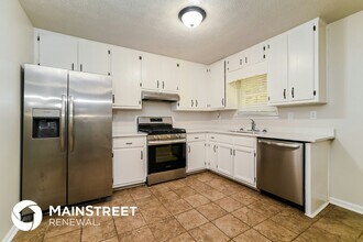 5338 Olde St in Stone Mountain, GA - Building Photo - Building Photo