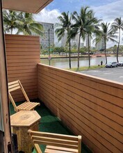 454 Namahana St in Honolulu, HI - Building Photo - Building Photo