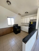 1333 Thurston St in Akron, OH - Building Photo - Building Photo