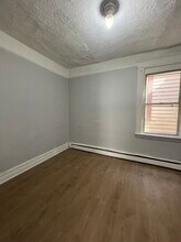 905 Hunterdon St, Unit 2 in Newark, NJ - Building Photo - Building Photo