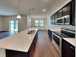 6201 Little Blf Cir in Mascotte, FL - Building Photo - Building Photo