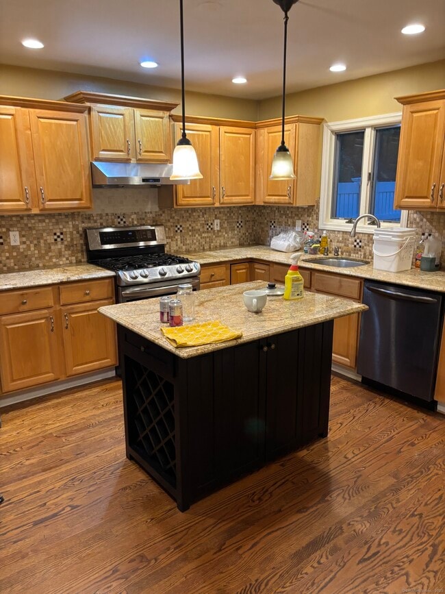 property at 36 Nicholas Ave