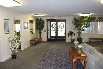 Greenbrier Seniors Apartments in Chesapeake, VA - Building Photo - Building Photo