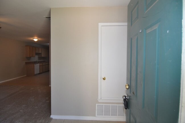 8104-8106 Julie Ave in Fort Worth, TX - Building Photo - Building Photo