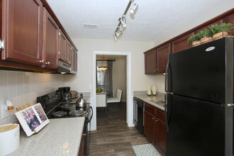 Rosemont Vinings Ridge in Atlanta, GA - Foto de edificio - Interior Photo