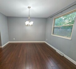 5682 Dorsey Dr in Columbus, OH - Building Photo - Building Photo