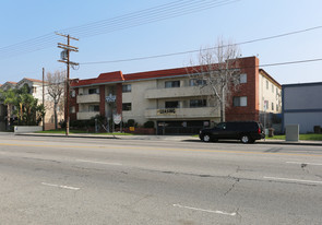 Castle Court Apartments