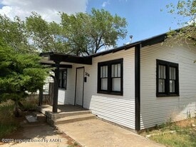 304 N Western St, Unit B in Amarillo, TX - Building Photo