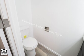 2303-2305-2305 Versailles Village Pl in Fort Wayne, IN - Building Photo - Building Photo