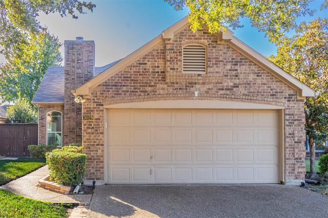 3029 Silver Springs Ln in Richardson, TX - Building Photo