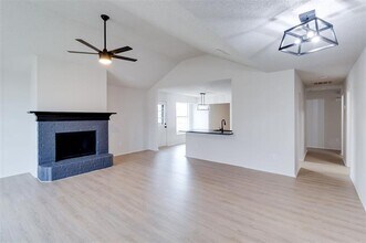 5005 Button Willow Dr in Fort Worth, TX - Building Photo - Building Photo
