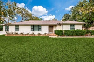 5731 Berkshire Ln in Dallas, TX - Building Photo