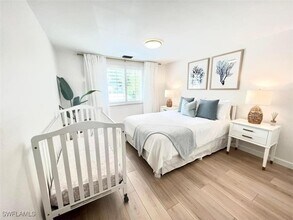 1097 Frank Whiteman Blvd in Naples, FL - Building Photo - Building Photo