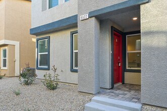 9922 Florence Hills St in Enterprise, NV - Building Photo - Building Photo